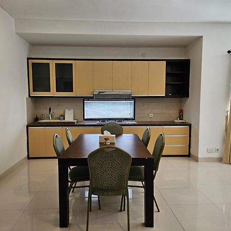 Maribel Villa Bali Семиняк Екстериор снимка