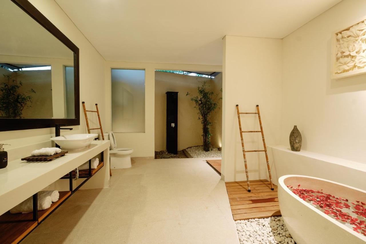 Maribel Villa Bali Семиняк Екстериор снимка